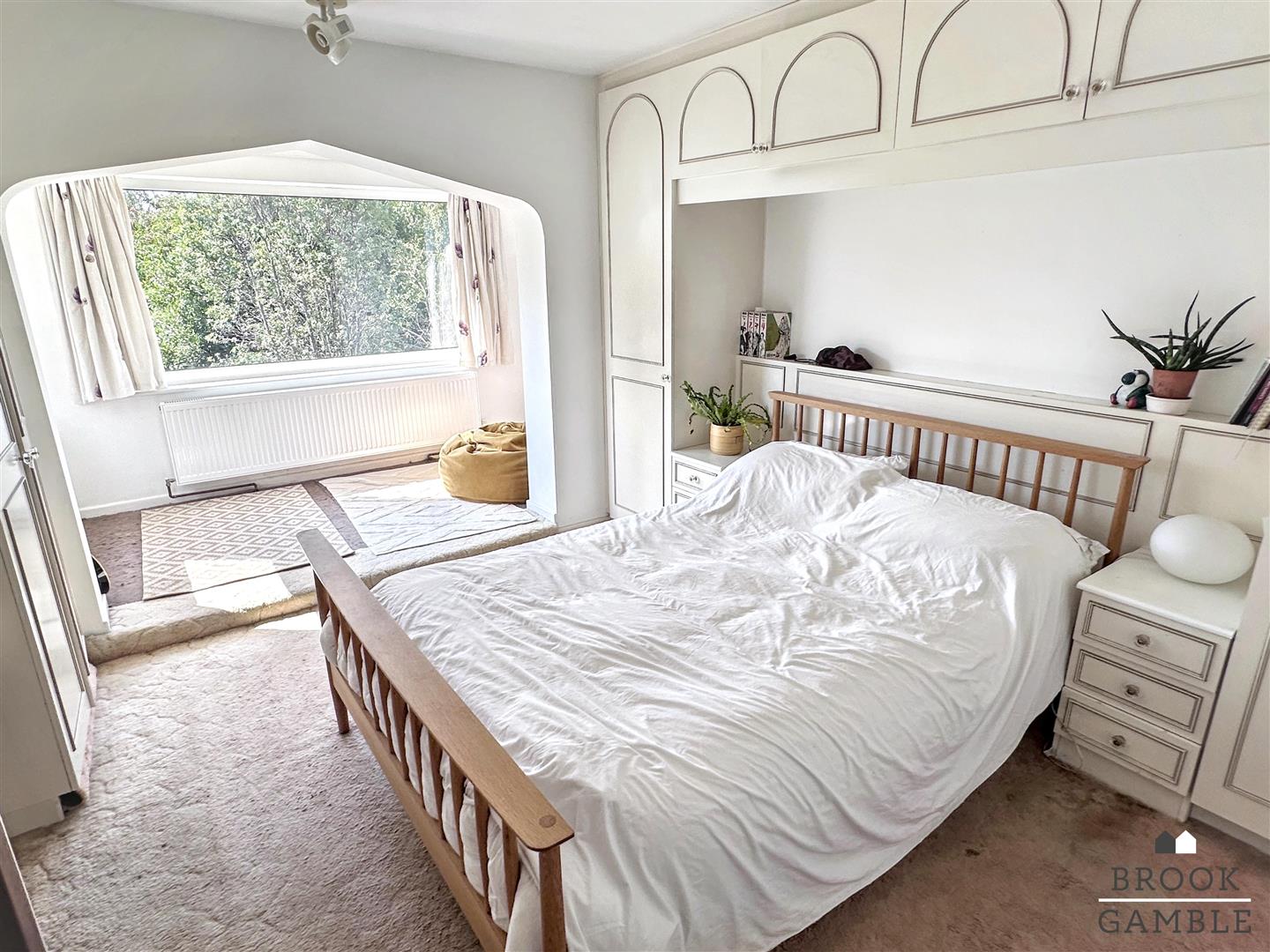 4 Bedroom House - Detached. Eldon Road in Eastbourne,  25